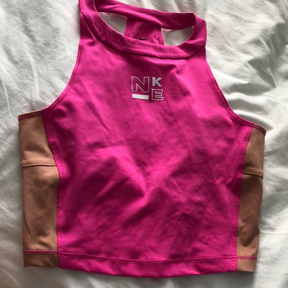 vintage look nike workout top